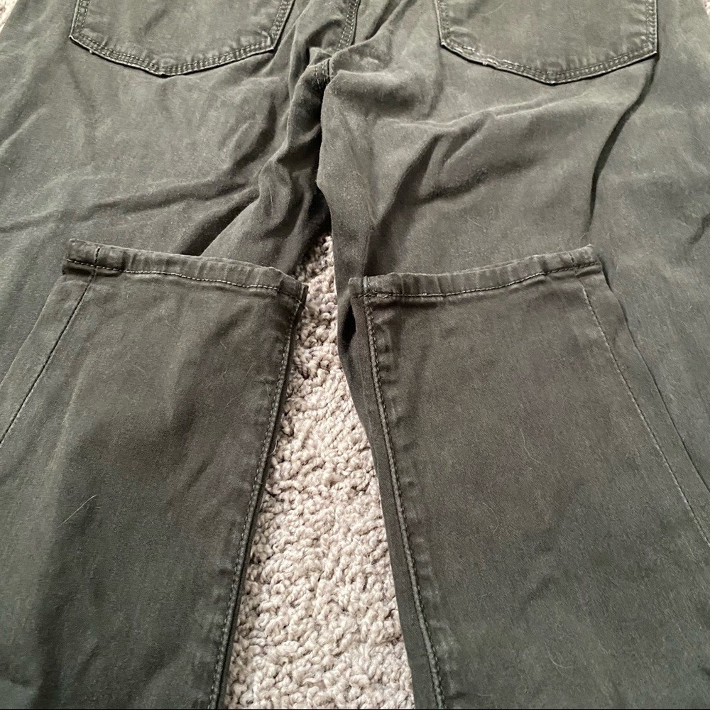 J Brand Miranda Zip Skinny in Caledon Green - Picture 11 of 12